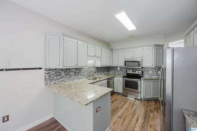 128 MAGNOLIA RIDGE CIRCLE, Chelsea, AL 35043