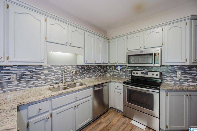 128 MAGNOLIA RIDGE CIRCLE, Chelsea, AL 35043