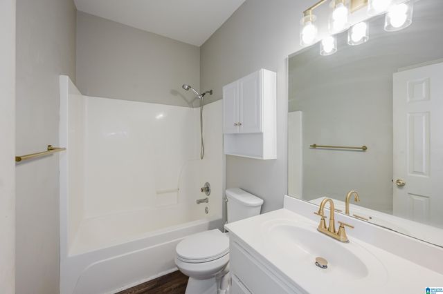 128 MAGNOLIA RIDGE CIRCLE, Chelsea, AL 35043