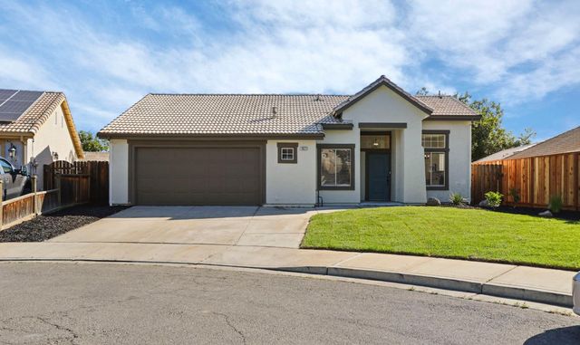1927 Grove Ct, Tracy, CA 95376