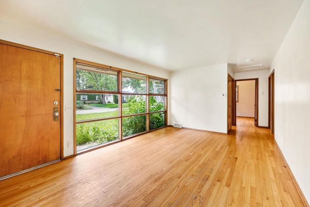 4252 Doncaster Drive, Madison, WI 53711