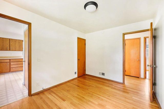 4252 Doncaster Drive, Madison, WI 53711