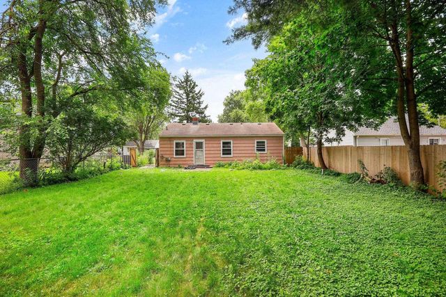 4252 Doncaster Drive, Madison, WI 53711