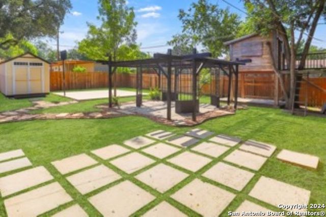 4334 MOANA DR, San Antonio, TX 78218