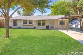 4334 MOANA DR, San Antonio, TX 78218