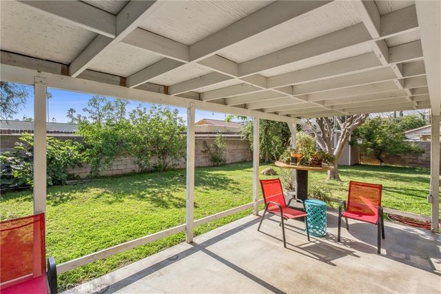 2894 Mojave Court, Highland, CA 92346