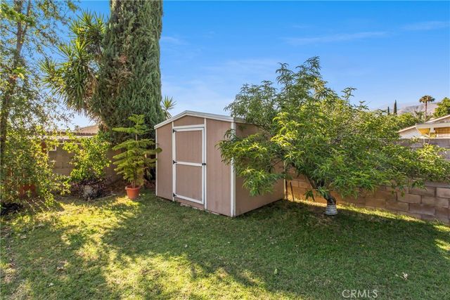 2894 Mojave Court, Highland, CA 92346