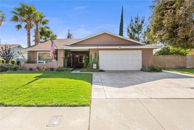 2894 Mojave Court, Highland, CA 92346