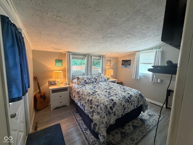 9264 E Mallard Drive, Rockville, IN 47872