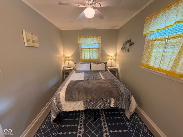 9264 E Mallard Drive, Rockville, IN 47872