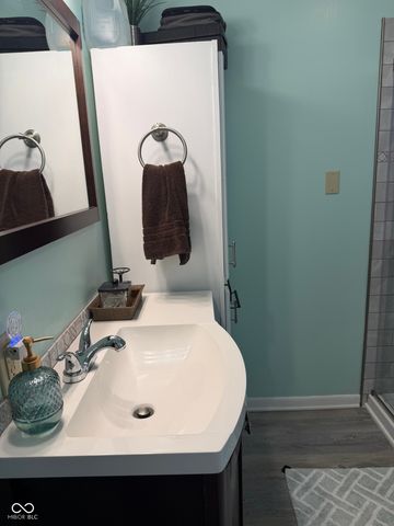 9264 E Mallard Drive, Rockville, IN 47872