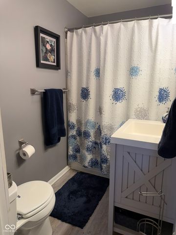 9264 E Mallard Drive, Rockville, IN 47872