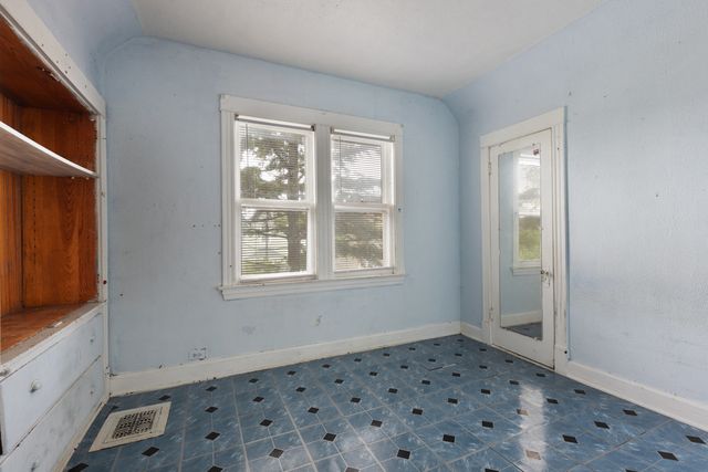 5111 W 22nd Place, Cicero, IL 60804