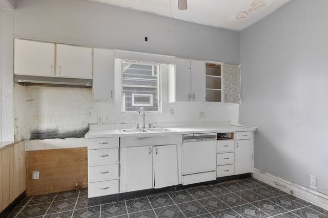 5111 W 22nd Place, Cicero, IL 60804