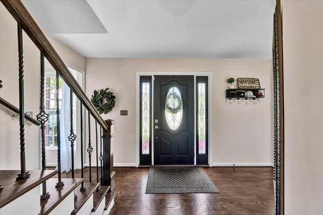 4824 Labradore DR, Roanoke, VA 24012