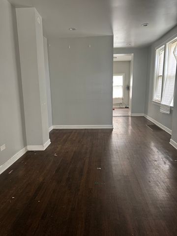 701 E 89th Place, Chicago, IL 60619