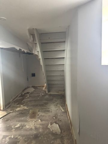 701 E 89th Place, Chicago, IL 60619