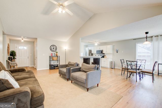 2585 Freemans Walk Drive, Dacula, GA 30019