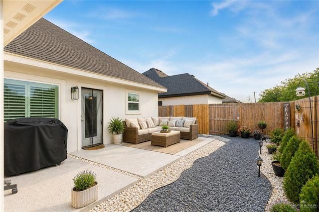 4212 Xenops Avenue, Mcallen, TX 78504
