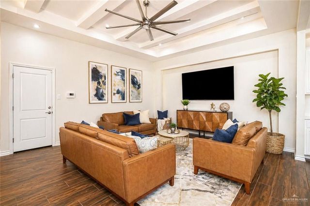 4212 Xenops Avenue, Mcallen, TX 78504