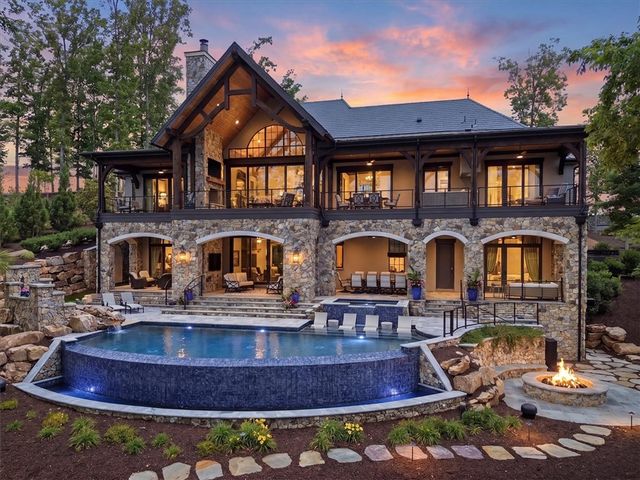 435 Peninsula Ridge, Sunset, SC 29685