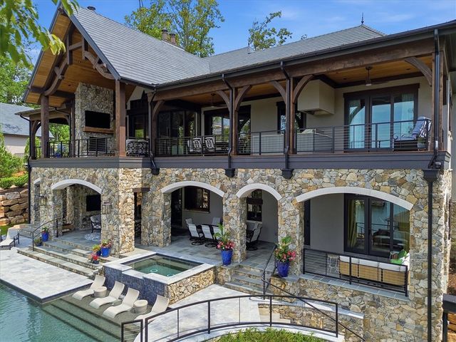 435 Peninsula Ridge, Sunset, SC 29685
