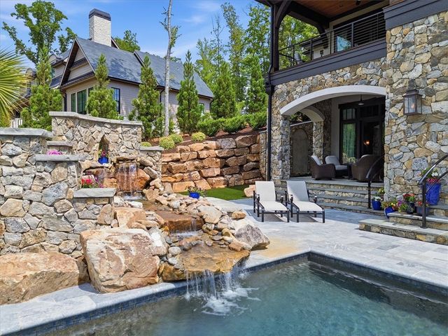 435 Peninsula Ridge, Sunset, SC 29685
