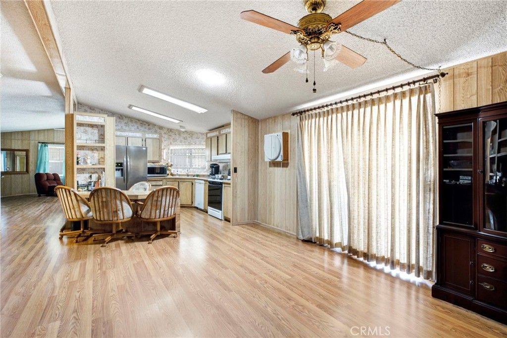30700 Palmetto Palm Avenue, Homeland, CA 92548 — photo 5