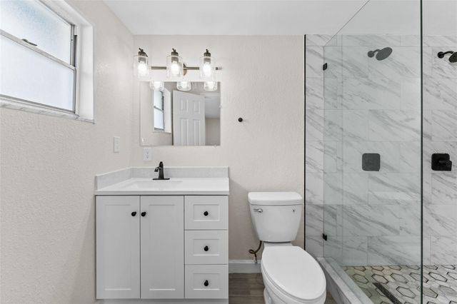 5501 DENVER STREET NE, St Petersburg, FL 33703