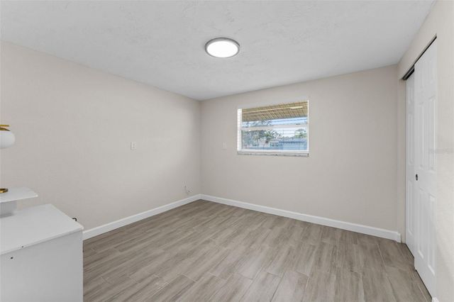 5501 DENVER STREET NE, St Petersburg, FL 33703