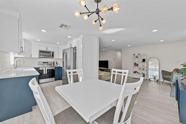 5501 DENVER STREET NE, St Petersburg, FL 33703