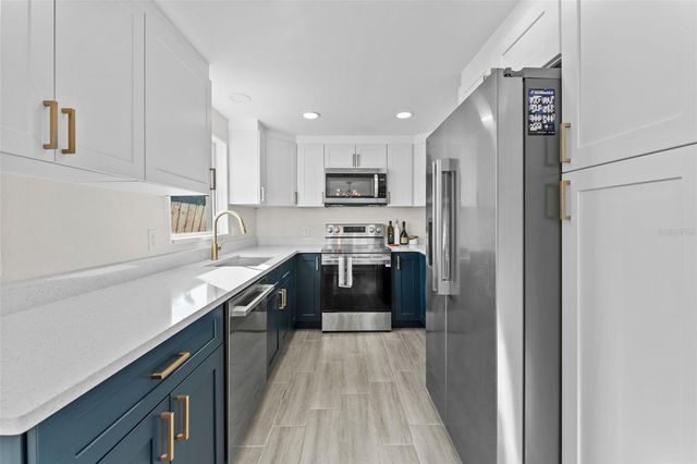 5501 DENVER STREET NE, St Petersburg, FL 33703