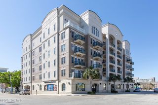 124 Walnut Street Apt 602, Wilmington, NC 28401
