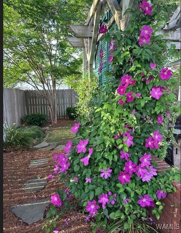 2211 Inverness, Tuscaloosa, AL 35405