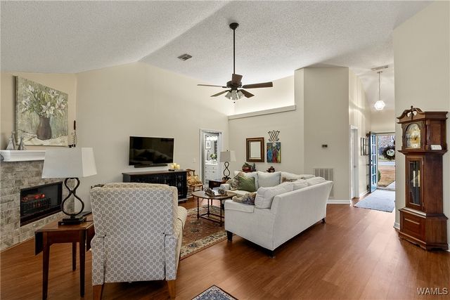 2211 Inverness, Tuscaloosa, AL 35405