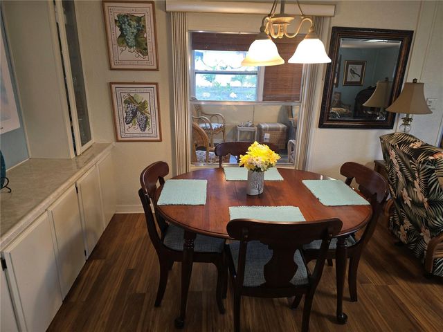 6 S BOTANY BAY CIRCLE, Englewood, FL 34223