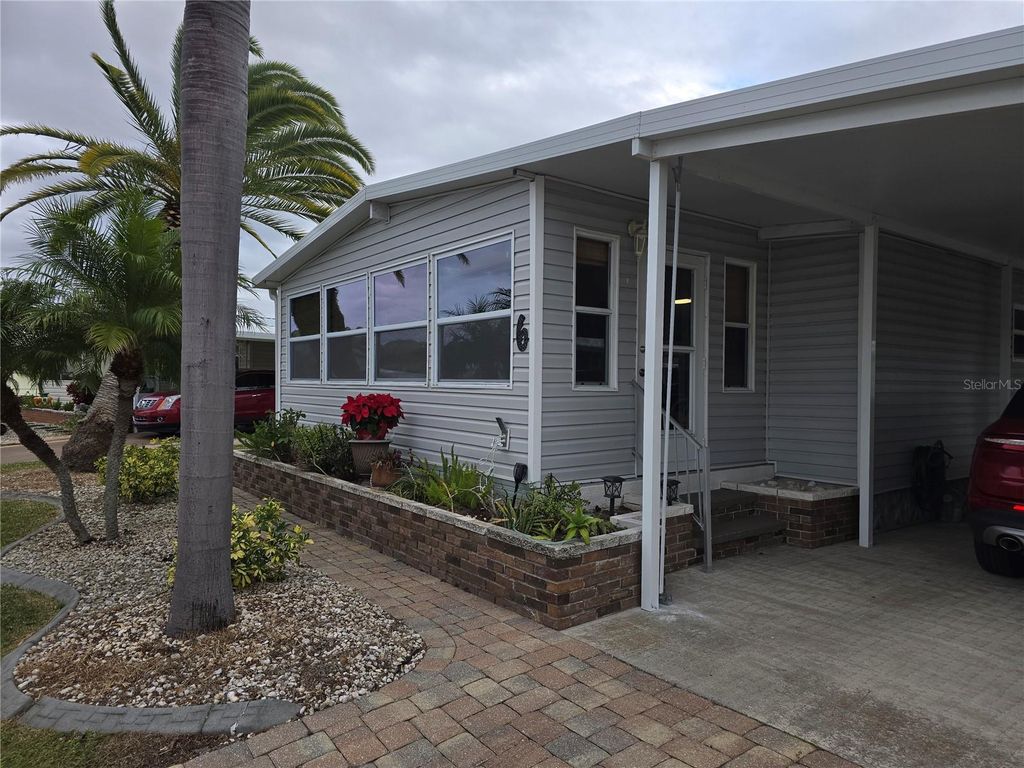 6 S BOTANY BAY CIRCLE, Englewood, FL 34223