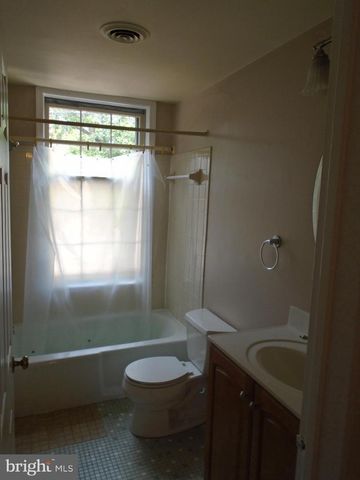 112 COMMERCE ST, Alexandria, VA 22314