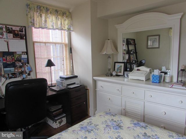 112 COMMERCE ST, Alexandria, VA 22314