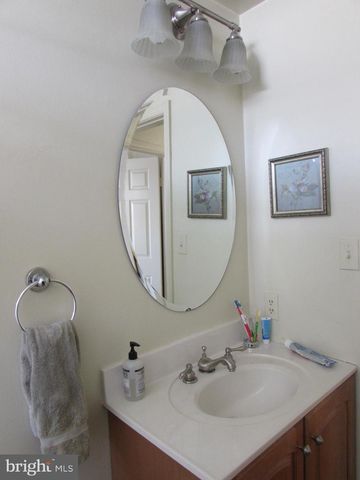 112 COMMERCE ST, Alexandria, VA 22314