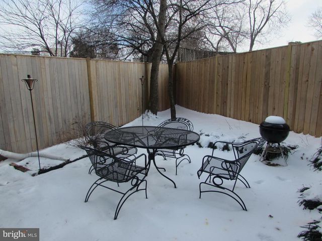 112 COMMERCE ST, Alexandria, VA 22314