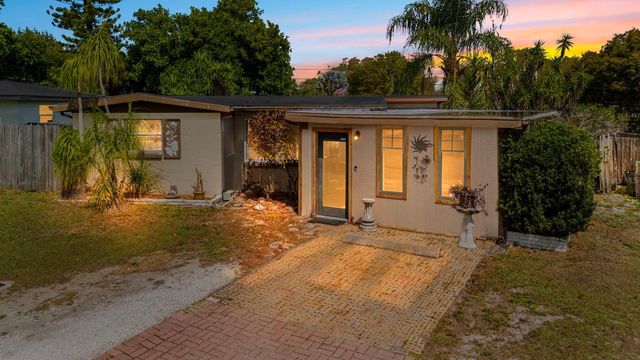 10549 112TH AVENUE, Largo, FL 33773