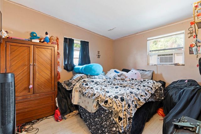 10549 112TH AVENUE, Largo, FL 33773