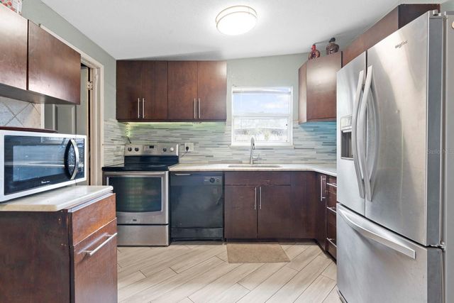 10549 112TH AVENUE, Largo, FL 33773