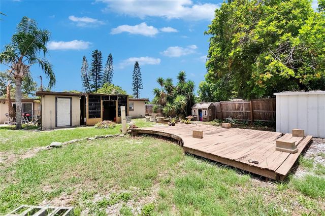 10549 112TH AVENUE, Largo, FL 33773