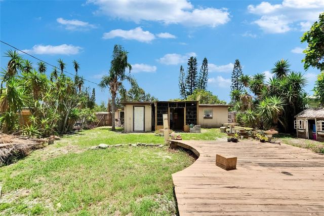 10549 112TH AVENUE, Largo, FL 33773