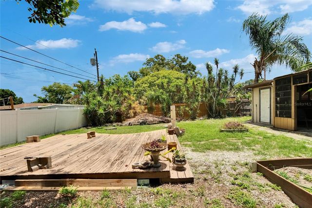 10549 112TH AVENUE, Largo, FL 33773