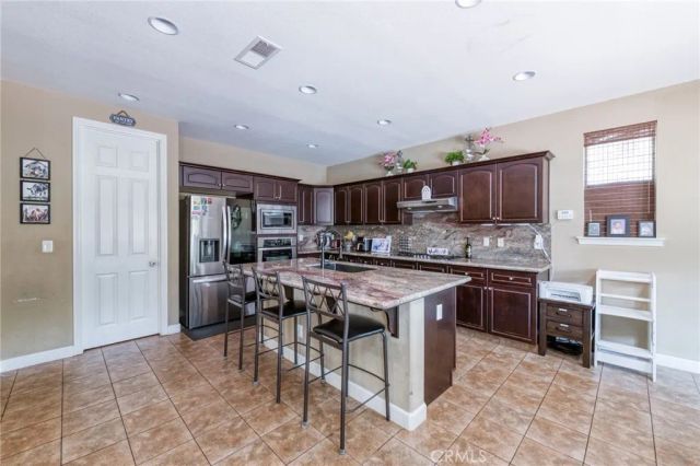 5797 W Indianapolis, Fresno, CA 93722