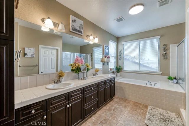 5797 W Indianapolis, Fresno, CA 93722