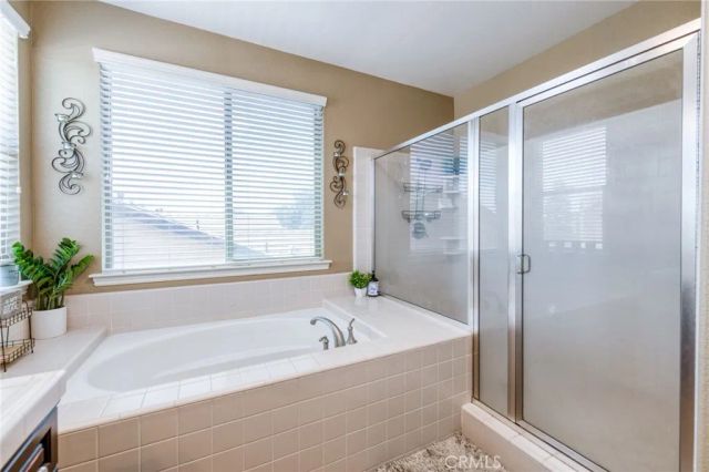 5797 W Indianapolis, Fresno, CA 93722